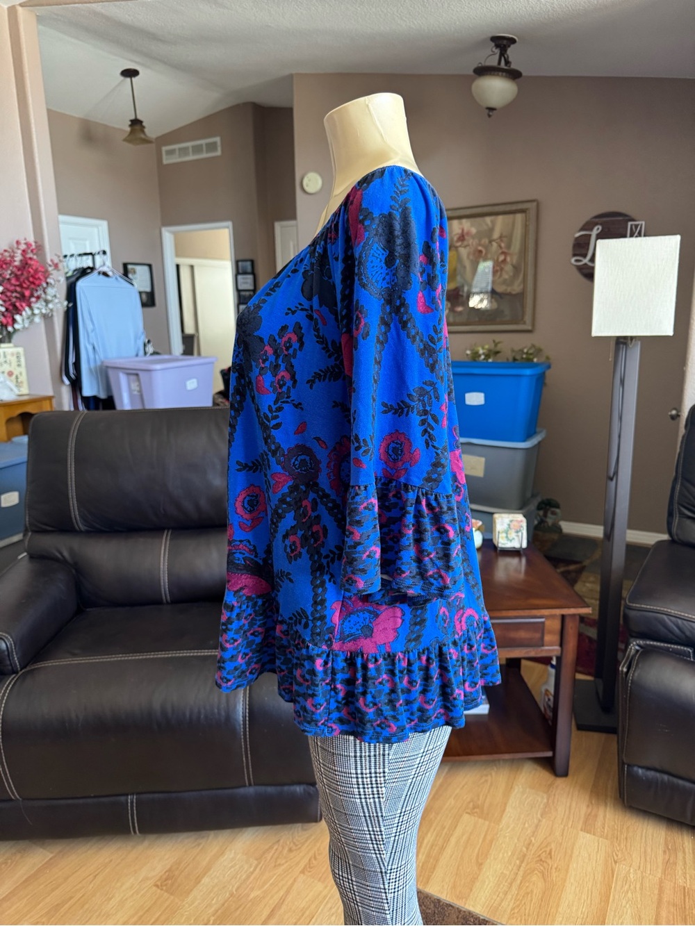 Style & Co off-shoulder blue floral peasant blouse-size 2X - Picture 3 of 9